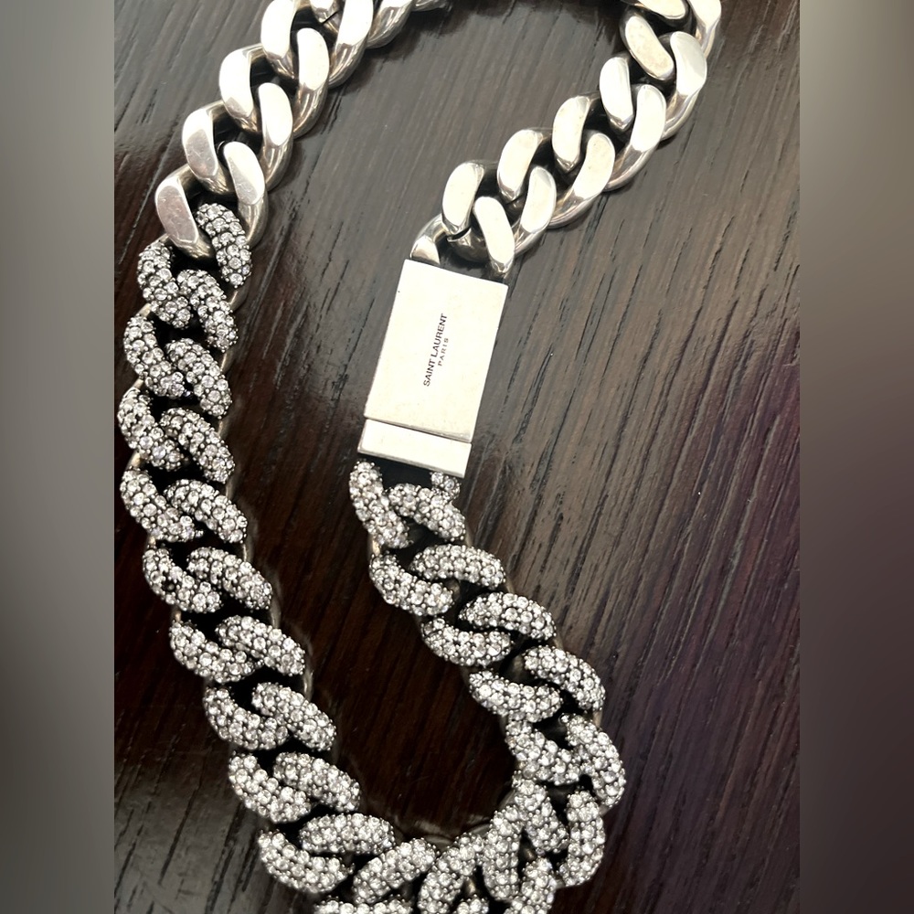 Beautiful & flawless Saint Laurent Cuban link